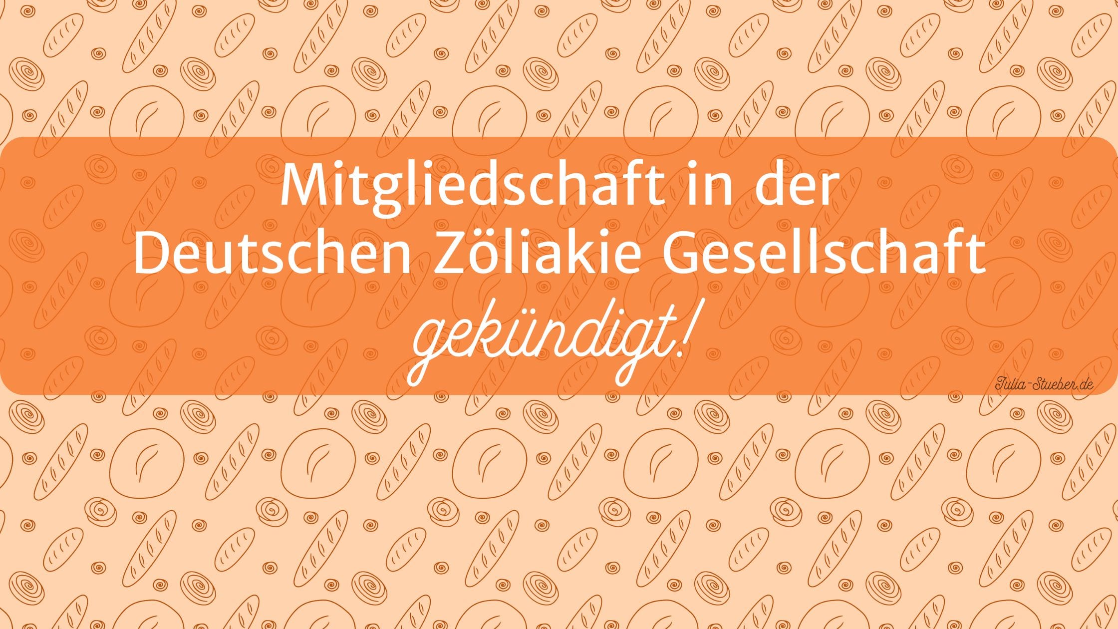 Ich habe lange mit mir gerungen, ob ich Mitglied in der Deutschen Zöliakie Gesellschaft bleiben soll oder nicht. Ich bin relativ schnell nach meiner Diagnose vor über 13 Jahren eingetreten und war sogar einige Jahre als ehrenamtliche Kontaktperson tätig, was mir sehr viel Freude gemacht hat und ich viel gelernt und auch weitergegeben habe. Allerdings ist die DZG heute nicht mehr der Verein, dem ich damals beigetreten bin. Was ich aus meiner Mitgliedschaft mitgenommen habe und warum ich mich letztendlich für den Austritt entschieden habe, möchte ich in diesem Blogbeitrag erläutern. Was ich aus meiner Mitgliedschaft in der DZG mitgenommen habe In den ersten Jahren meiner Mitgliedschaft war ich dankbar für die Unterstützung durch die DZG. Vor allem die Informationsmaterialien und der Austausch mit anderen Betroffenen haben mir geholfen, mein Leben mit Zöliakie besser zu meistern und auf eine strikte glutenfreie Ernährung zu achten. Als Kontaktperson habe ich viel aus dem Seminar für angehende Kontaktpersonen gelernt, ebenso aus dem Kochkurs, bei dem wir sehr viel Spaß hatten. Auch die Leitung meiner eigenen örtlichen Selbsthilfegruppe im Rhein-Sieg-Kreis hat mir sehr viel Freude gemacht. Ich hatte das Gefühl, mit der DZG eine kompetente Interessenvertretung gegenüber Politik und Wirtschaft zu haben. Dieses Gefühl bröckelte aber im Laufe der Jahre immer mehr. Es fing damit an, dass aufgrund der neu eingeführten DSGVO völlig unsinnige und viel zu aufwendige Verfahren von den Kontaktpersonen im Umgang mit den Daten der Mitglieder der Selbsthilfegruppe verlangt wurden. Ich selbst bin im Online-Bereich tätig und musste mich mit diesem Thema beruflich intensiv auseinandersetzen. Meine wesentlich praktikablere und dennoch rechtssichere Lösung wurde mit der Begründung „zu professionell“ abgelehnt. Dies und mein sich verschlechternder Gesundheitszustand - wie sich vor 2 Jahren herausstellte, war es ME/CFS - veranlassten mich, mein Amt als Kontaktperson niederzulegen. Ich bin aber dennoch Mitglied geblieben. Kritikpunkte - oder warum ich jetzt austrete Hier einige meiner Kritikpunkte. Es gibt noch einiges mehr, aber diese hier sind für mich am wichtigsten. Lebensmittellisten statt Fortschritt: Die veraltete Strategie der DZG Schon damals war mir klar, dass die DZG noch lange nicht im 21. Jahrhundert angekommen ist. Es wurde zwar eine App entwickelt, die langfristig das dicke Einkaufsbuch mit der Einkaufsliste ersetzen soll. Aber die DZG hat bis heute nicht erkannt, dass dank der Lebensmittelkennzeichnungsverordnung, die nun seit Dezember 2014 (!) EU-weit gilt, Einkaufslisten mit glutenfreien Produkten für Zöliakiebetroffene überhaupt nicht mehr notwendig sind. Ist keine glutenfreie Zutat enthalten, ist ein Produkt glutenfrei. Steht „glutenfrei“ drauf, ist es glutenfrei. Und die unsägliche Situation mit der Spurenkennzeichnung, die gesetzlich nicht geregelt ist, konnte die DZG - und fairerweise auch andere Verbände - nicht ändern. Aber die DZG hält an den Lebensmittellisten fest. Schnellerer Austausch online Die DZG hat auch nicht erkannt, wie sinnvoll es ist, sich online auszutauschen. Es gibt einige Facebook-Gruppen mit zehntausenden Mitgliedern, in denen Informationen sehr schnell weitergegeben werden. Natürlich muss man in solchen Gruppen immer vorsichtig sein, was dort gesagt wird. Aber mit der richtigen Moderation und vernünftigen Regeln funktioniert das sehr gut. Und es ist schon öfter vorgekommen, dass Produktrückrufe von Facebook-Gruppen ausgingen, weil die Mitglieder dort Fehler entdeckt und sich an die Firmen gewandt haben! Der Rückruf wurde dann erst Tage später bei der DZG gepostet. Der schleppende Umgang mit Informationen Ein besonders krasses Beispiel zum Thema Facebook-Gruppen und Informationen seitens der DZG ereignete sich im September 2020. Am 13. September wurde in einer Gruppe bekannt gegeben, dass die AOECS, die Dachorganisation der 27 europäischen Zöliakiegesellschaften, Anfang 2020 eine Stellungnahme zum Thema Medikamente und deren Glutengehalt veröffentlicht hat (https://coeliacassociationmalta.org/2020/03/24/aoecs-position-statement-on-drugs-hygiene-products-and-cosmetics/). In dieser Stellungnahme heißt es, dass alle Medikamente im europäischen Raum glutenfrei sind. Erst zwei Tage später hat die DZG dazu eine Nachricht veröffentlicht, dass dies noch geprüft werden muss (https://www.facebook.com/DeutscheZoliakieGesellschaft/posts/pfbid0Z2Rxeg6G6x83QePNtMUNzDmCw1sXPPPUYUMwujymxw1uHYDtfMFRHgfvh6CoDGxjl). Im Flyer der DZG von 2021 zu „Zöliakie und der stationäre Aufenthalt“ heißt es dagegen immer noch: „Nehmen Sie auf jeden Fall eine aktuelle „Liste glutenfreier Lebensmittel“ und die aktuelle „Liste glutenfreier Medikamente“ der DZG für das Klinikpersonal mit, denn auch Medikamente können Gluten enthalten und sind für Zöliakiebetroffene entsprechend unverträglich.“ https://www.dzg-online.de/system/files/2021-12/2021_Flyer_station%C3%A4rer%20Aufenthalt_web.pdf Die teuren Online-Seminare Seit einiger Zeit bietet die DZG auch Online-Seminare für Mitglieder an. Diese kosten allerdings je nach Thema und Dauer zwischen 15 € für Backkurse und 50 € für „Grundlagen für die glutenfreie Ernährung“ und sind nur für Mitglieder zugänglich. Siehe hier: https://dzg-online.myshopify.com/collections/freizeitangebot-fur-mitglieder Die DZG argumentiert, dass diese Seminare mit Vorbereitung etc. ja Kosten für sie verursachen. Die gewählte Plattform ist „edudip“, auf der man tatsächlich 69 € bis 139 € pro Monat bezahlt, je nachdem wie viele Teilnehmer und Webinare etc. man hat. https://www.edudip.com/preise/ Aber warum nimmt man eine so teure Plattform, wenn man auf die Kosten achten muss? Der Jugendausschuss der DZG macht es doch mit kostenlosen Seminaren auf Zoom vor! Wenn die Seminare kostenlos wären, würde man damit zeigen, dass man den Mitgliedern etwas wirklich wertvolles für Ihren Beitrag bietet. Nichtmitglieder könnten ja dann dafür bezahlen. Zum Vergleich: Die Mitgliedschaft in der DZG kostet 60€ im Jahr. Der daab (Deutscher Allergie- und Asthmabund), die zugegebenermaßen mehr Mitglieder haben dürfte, kostet 36€ im Jahr. Vor Corona gab es den Allergietag als Live-Veranstaltung, jetzt gibt es eine ganze Allergiewoche online. Für Mitglieder völlig kostenlos! Auch die Anaphylaxie-Webinare sind für Mitglieder kostenlos und alle vergangenen Webinare können im Mitgliederbereich eingesehen werden. Der Social Media Auftritt der DZG Auf den Facebook- und Instagram-Seiten der DZG werden immer wieder völlig themenfremde Dinge gepostet, ebenso werden einfachste, aber wichtige Social Media Techniken nicht angewendet. Ich habe mich immer wieder getraut, dies zu kritisieren und auch konstruktive Vorschläge gemacht, was man stattdessen posten könnte, insbesondere bei dem in meinen Augen misslungenen Adventskalender im letzten Jahr. Statt auf diese Kritik auf Facebook einzugehen, war im Vorwort der Mitgliederzeitschrift „DZG aktuell“, Ausgabe 04/2023 von Seiten des Vorstandes Gunnar Höckel auf S. 3 zu lesen: „Manchmal werden speziell über Social Media Erwartungen und Anforderungen Einzelner an uns herangetragen, denen wir mit unserer Struktur nicht gerecht werden können (und auch gar nicht wollen). Hier müssen wir dann deutlich machen, dass bei der DZG ein kleines, hochmotiviertes Team tolle Arbeit leistet – auch wenn das nicht immer bei jedem ankommt. Die absolut überwiegende Zahl unserer Mitglieder weiß unsere Arbeit und unser Engagement für sie sehr wohl zu schätzen. Nur sind das eben nicht die, die am lautesten schreien.“ Eigentlich wollte ich bereits austreten, als ich das gelesen habe. Aber ich bin ein chronischer Optimist und hatte gehofft, dass sich etwas bewegen würde. Stattdessen kam der Weltzöliakietag, der von den Besuchern heftig kritisiert wurde, während sich die DZG auf der Facebookseite erst einmal selbst feierte. Und dann wurde ich gesperrt - siehe meinen Blog-Eintrag hier. Und wurde erst wieder freigeschaltet, nachdem ich per Mail noch einmal auf das Gerichtsurteil vom Landgericht Bayreuth mit dem Aktenzeichen 12 S 60/20 hingewiesen hatte, wonach die Facebook-Seite eines Vereins für alle Mitglieder zugänglich sein muss - nachzulesen in meinem Blogbeitrag, den ich auch an die DZG geschickt hatte. Das Gerichtsurteil ist hier zu finden! https://www.justiz.bayern.de/media/images/behoerden-und-gerichte/landgerichte/bayreuth/facebooksperre.pdf Inzwischen habe ich den Zustand der inneren Kündigung erreicht und es ist mir völlig egal, was die DZG dort postet. Deshalb habe ich Anfang dieser Woche auch mein Kündigungsschreiben an die DZG geschickt. Wie werde ich mich in Zukunft informieren? Die meisten und aktuellsten Informationen beziehe ich seit Jahren aus den verschiedenen Facebook-Gruppen, daher wird dies auch weiterhin meine Informationsquelle Nummer eins bleiben. Ich habe mir auch schon vor Jahren einen Google-Alert für die wichtigsten Stichworte eingerichtet, so dass ich auch von dieser Seite aus neue Artikel und Berichte sehe. Komischerweise war in den letzten Monaten selten eine Seite der DZG dabei... Außerdem bleibe ich Mitglied beim daab, die ebenfalls regelmäßig über glutenfreie Themen berichtet. Ein schmerzlicher, aber notwendiger Schritt Nach all den Jahren ist es für mich seltsam, bald nicht mehr Mitglied der DZG zu sein. Wenn ich nicht ME/CFS hätte, würde ich wahrscheinlich sogar Mitglied bleiben und versuchen, etwas zu verändern. Aber so fehlt mir die Energie und Kraft dafür. Mittlerweile ist es mir auch egal, was die DZG macht. Stattdessen werde ich im Jahr 2025 einer der ME/CFS-Patientenvereinigungen beitreten, die in den letzten Jahren Großartiges geleistet haben, Liegendemonstrationen in ganz Deutschland organisieren und Politik und Forschung zum Umdenken bewegen. Denn so sieht effektive Patientenvertretung aus! Wie siehst du das? Bist du Mitglied der DZG? Welche Erfahrungen hast du gemacht? Und woher bekommst du deine Informationen über Zöliakie? Hinterlasse mir einen Kommentar, ich freue mich! 