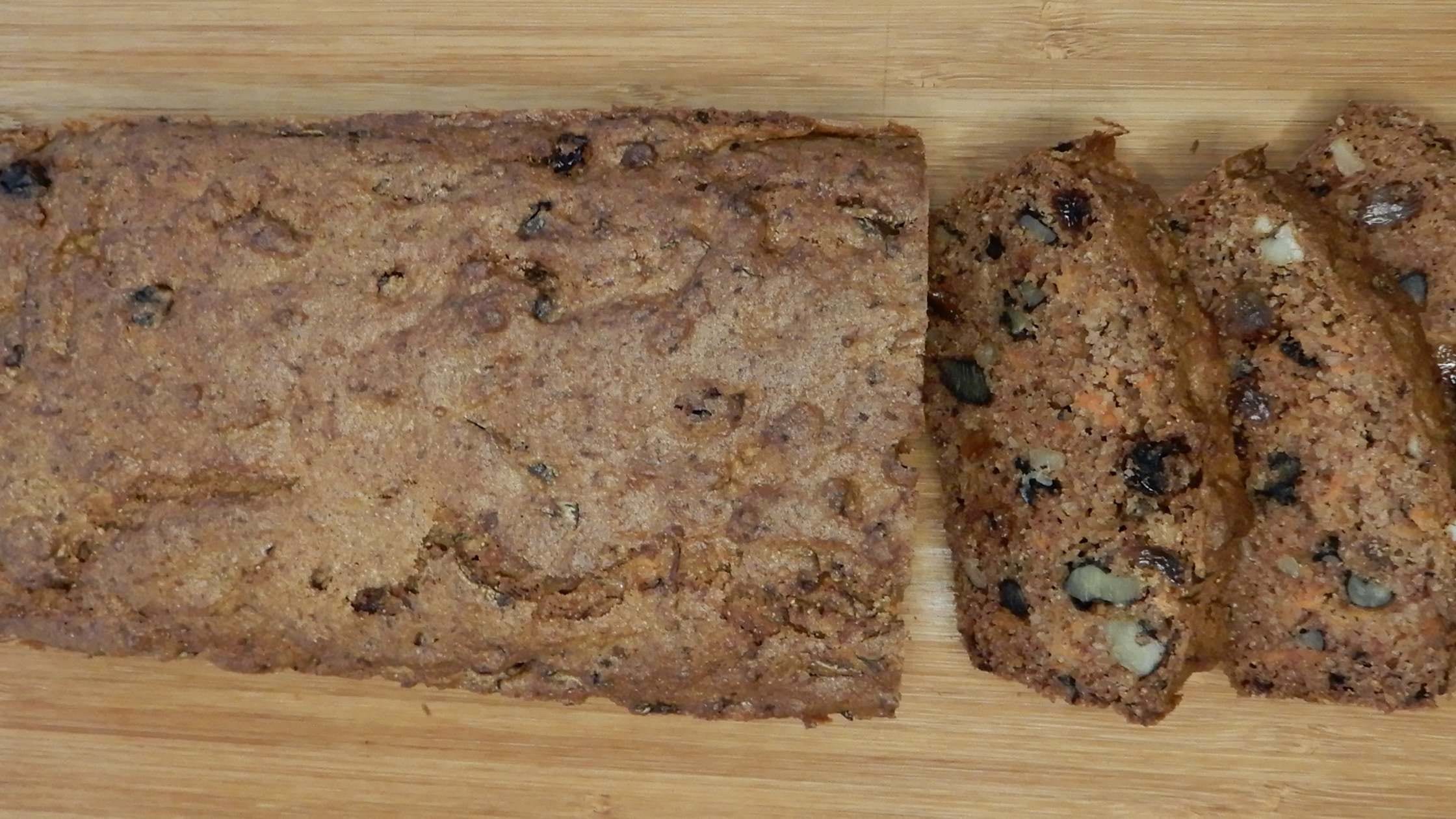 Glutenfreies Möhrenbrot